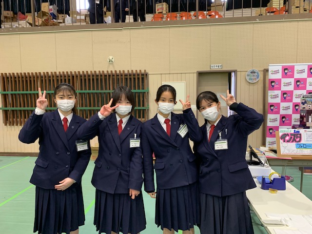 出商デパート_２班